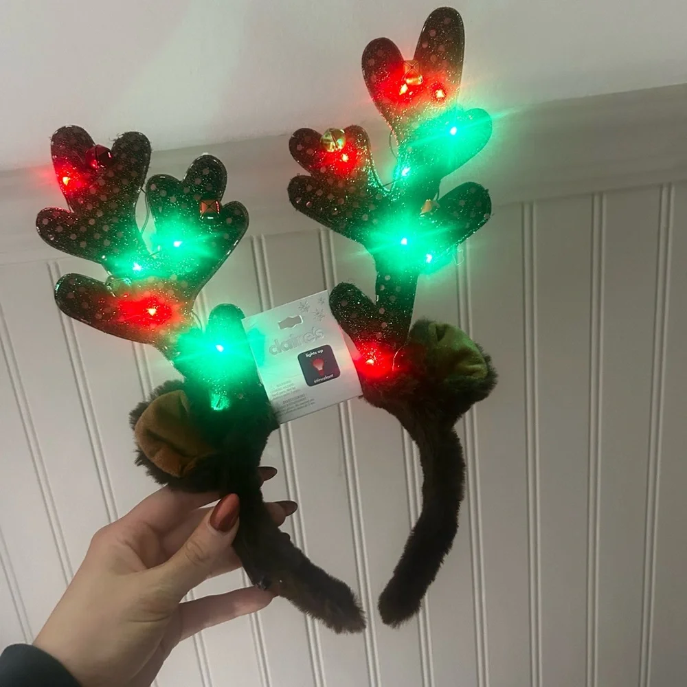 ⭐️ NEW Light-Up Reindeer Fuzzy Antler Christmas Headband Claires